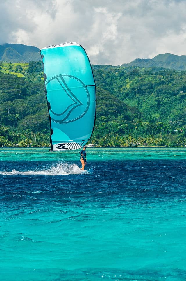 Kitesurf lessons Tahiti French Polynesia - Kitesurf - Tahiti, French Polynesia, Tahiti, French Polynesia, Oceania