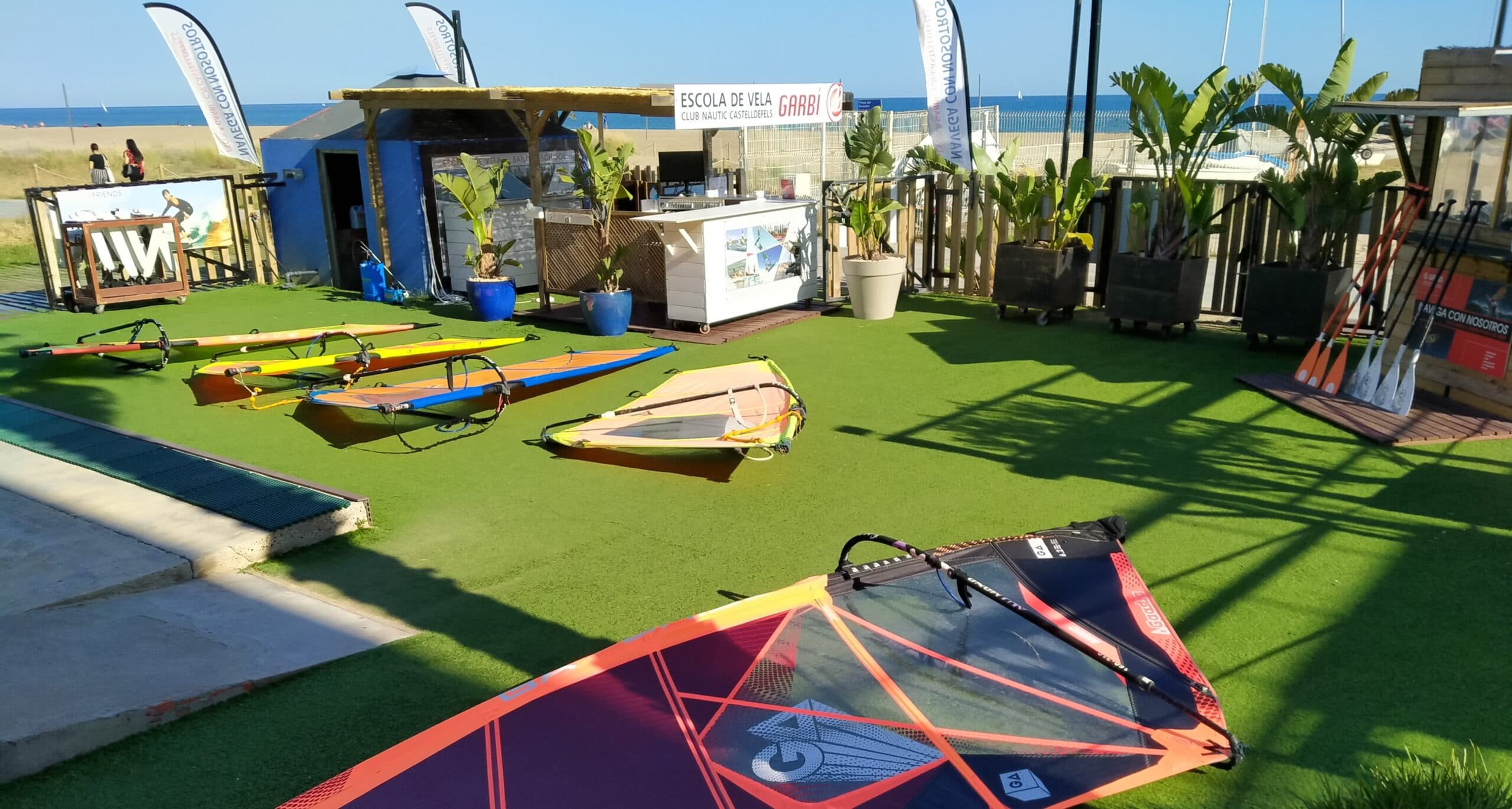 Windsurf Lessons Castelldefels Barcelona Spain - Windsurf - Castelldefels, Barcelona, Spain, Castelldefels / Barcelona, Spain, Europe thumbnail 4