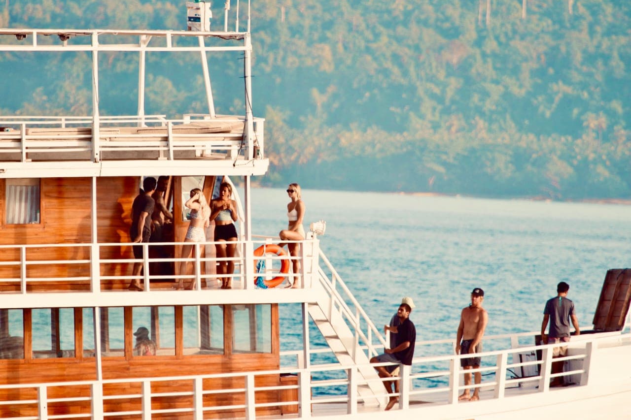 Surf Boat Trip “Raja Ombak ” Mentawai Indonesia - Surf - Mentawai Indonesia, Indonesia, Asia thumbnail 23